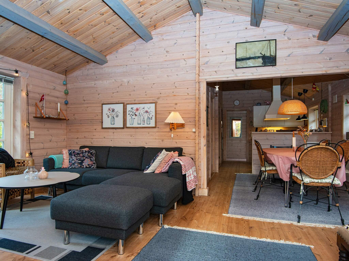 Others 4, 4 person holiday home in Glesborg, Norddjurs