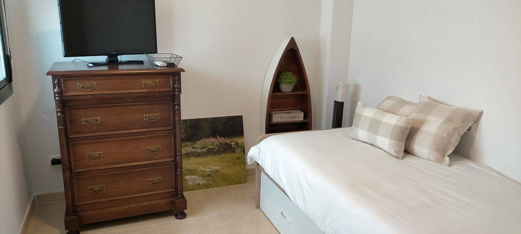 Room 5, Ap260 in Oliva With 2 Bedrooms and 1 Bathrooms, Valencia