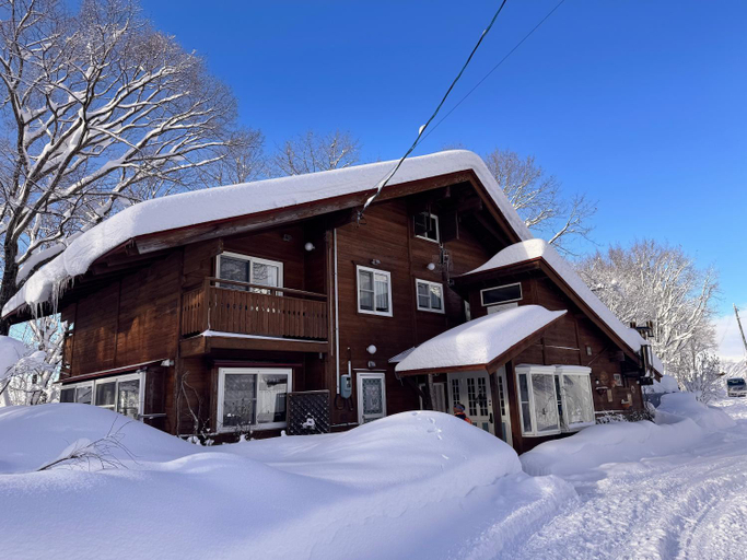 Exterior & Views 1, Polar Bear 藏王白熊民宿, Yamagata