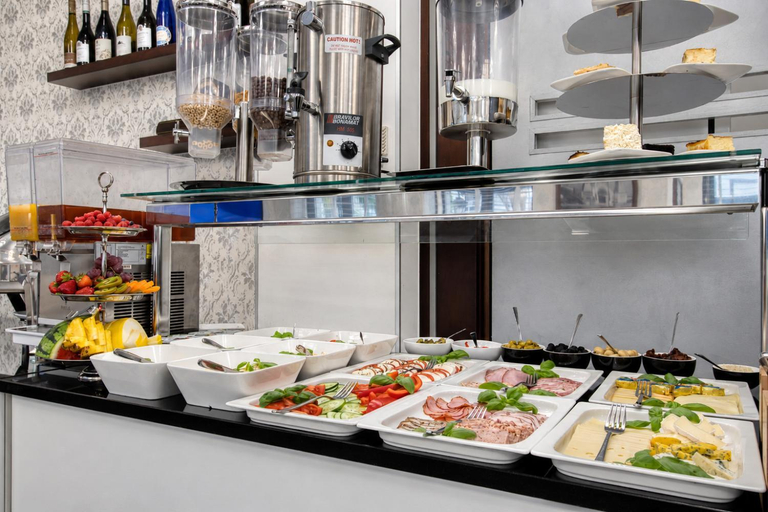 Food & Drinks 5, Monaco Ville Wellness, Kamień