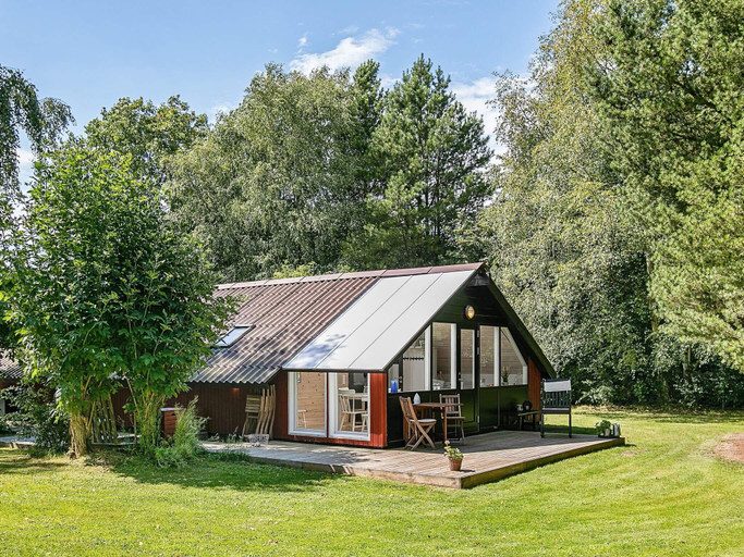 Others 4, 4 person holiday home in Oksbøl, Varde