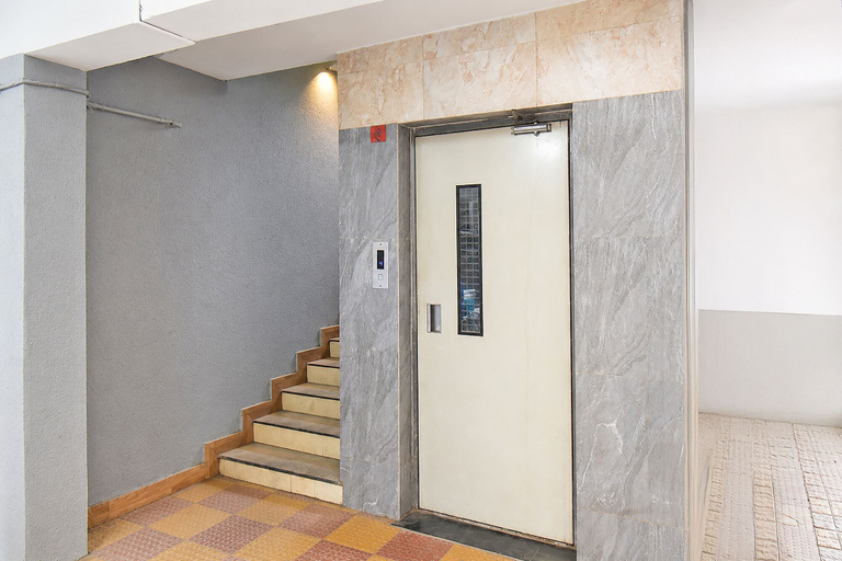 Elevator, Fabhotel Om Sai, Pune