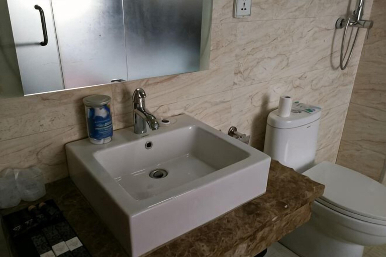 Bathroom 3, Jiangnan Business Hotel, Mudanjiang