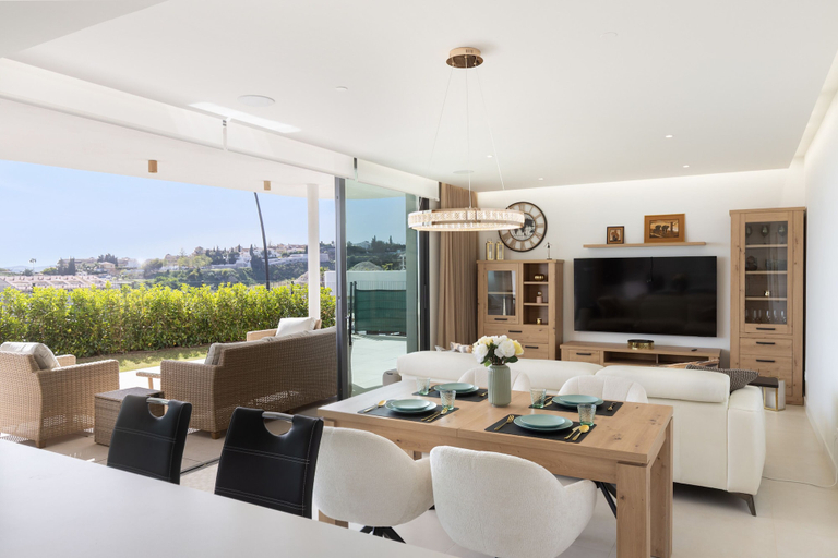 Room 3, Exclusive Garden Suite in Higueron, Málaga