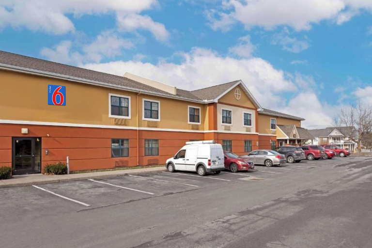 Exterior, Motel 6 Suites Rochester Greece, NY, Monroe