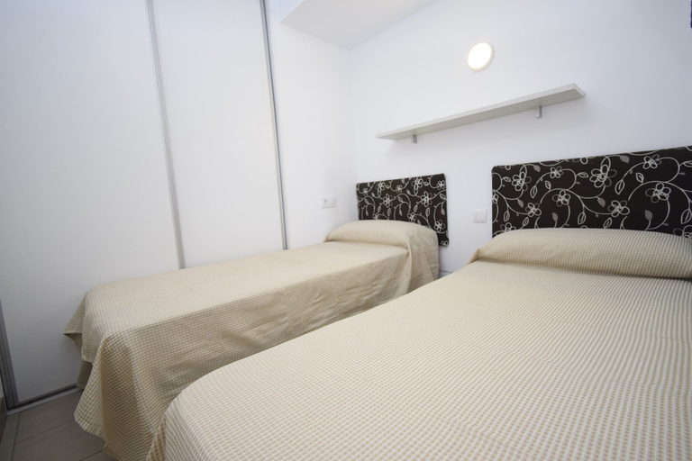 Room 3, Caballos 2D Estudio, Alicante