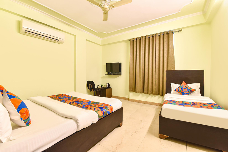 Bedroom 3, FabHotel Raghukul - Nr Chokhi Dhani, Jaipur