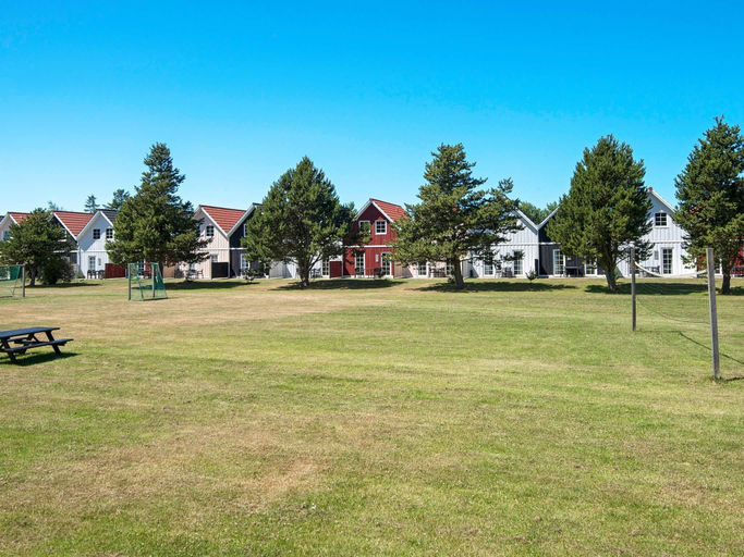 View 3, 10 person holiday park home in Blåvand, Varde