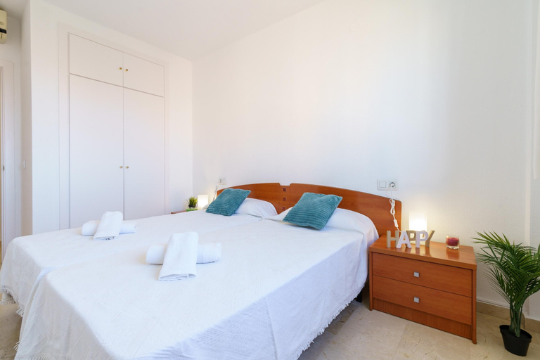 Room 2, La Paloma With Pool in Costa del Sol, Málaga