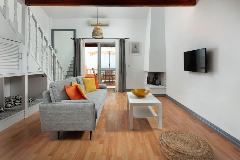 Room 4, AS MDS 127 in Mijas Costa, Málaga