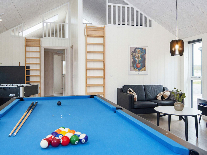 Others 5, 5 Star Holiday Home in Romo, Tønder