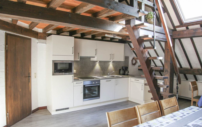 Private kitchen 5, Charming Holiday Home in Malmedy, Liège