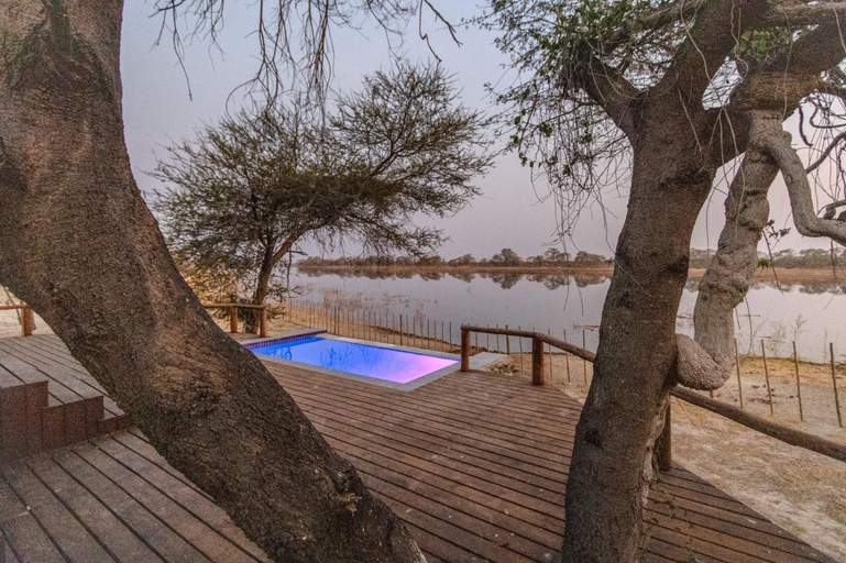 Sport & Beauty 2, Boteti Tented Safari Lodge, Ngamiland East