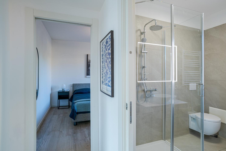 Bedroom 3, Condominio Modern House, Como