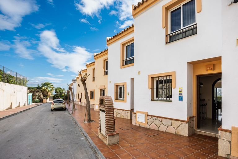 Room 4, AS MDS 310 in Mijas Costa, Málaga