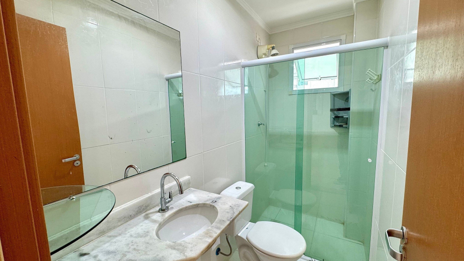 Bathroom 5, Residencial Rio D'Ouro XIII, São Vicente