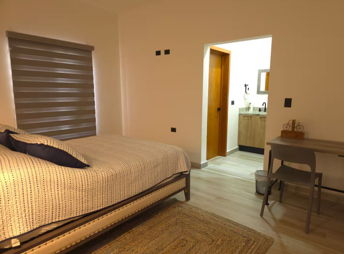 Room 5, Costa de la Vela, La Paz
