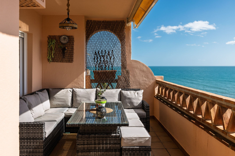 Room 4, AS LJ D 5 B in Mijas Costa, Málaga