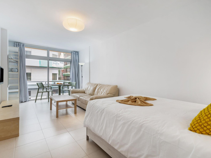 Others 4, Canteras Beach Apartment Side sea View Wifi, Las Palmas