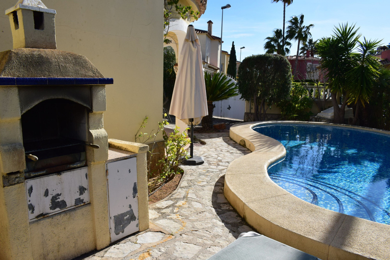 Room 3, Ch1400 in Oliva With 2 Bedrooms and 2 Bathrooms, Valencia