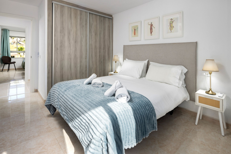 Room 2, AS MD 9B1 in Mijas Costa, Málaga