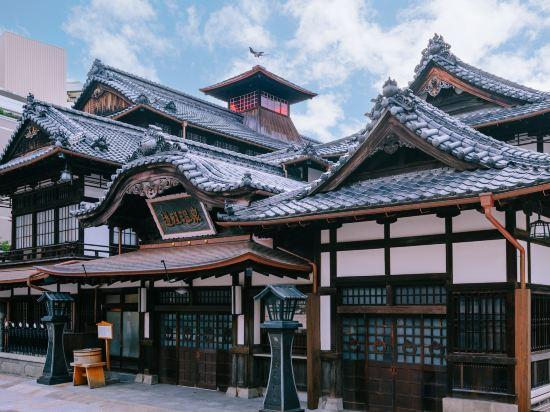 Others 2, INARI guest house 栗林公園徒歩3分 二棟貸切 駐車場一台無料, Takamatsu