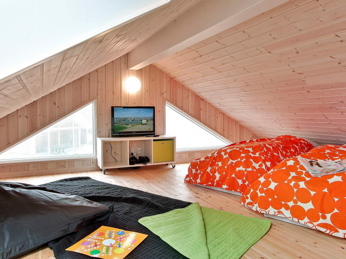 Bedroom 3, 5 star holiday home in Tisvildeleje, Gribskov