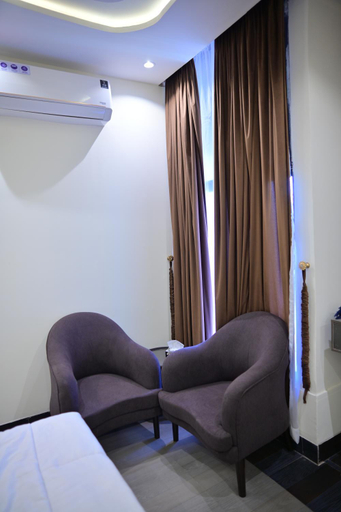 Bedroom 4, Hotel Taj Palace, Gujranwala