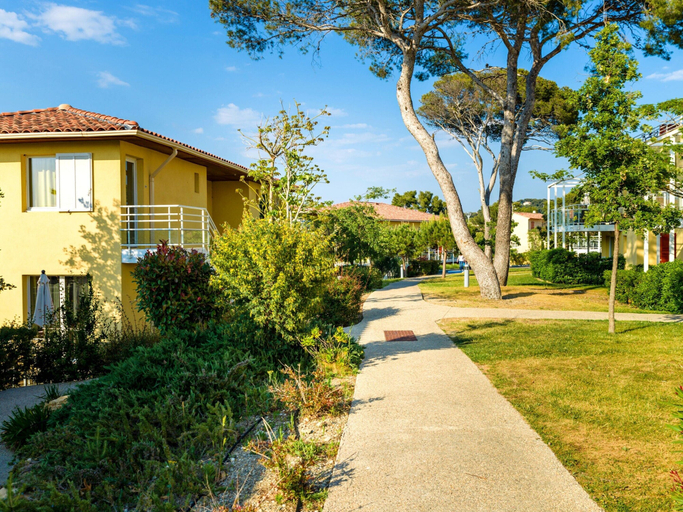 Exterior 5, Var Coast Cabin Apartment for 6, Var