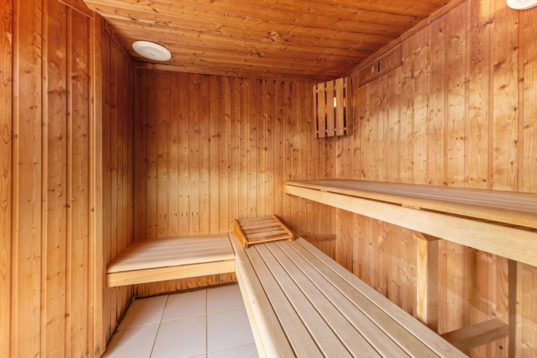 Sauna, 2-bedroom Beach Cottage, Somme