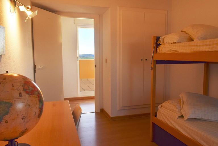 Room 2, At4401 in Denia With 4 Bedrooms and 4 Bathrooms, Alicante