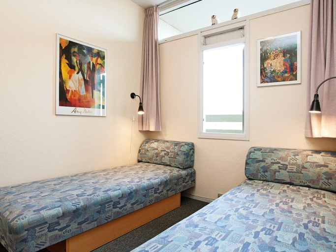 Bedroom 4, 6 person holiday park home in Fanø, Fanø