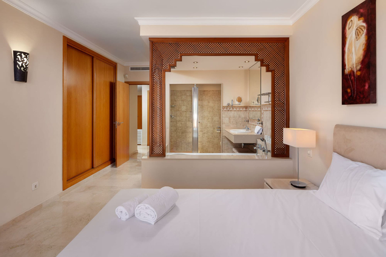 Room 3, AS MM B01 in Mijas Costa, Málaga