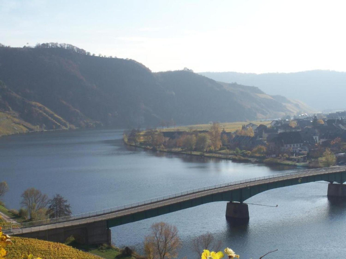Others 5, Neumagen-Dhron Retreat, Bernkastel-Wittlich