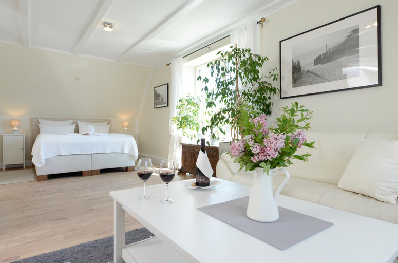 Bedroom 2, Hotelanlage Tarnewitzer Hof, Nordwestmecklenburg