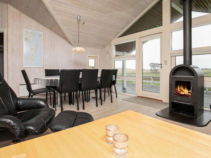 Food & Drinks 4, 4 star holiday home in Humble, Langeland