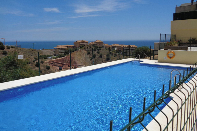 Primary image, 3 Bed Apartment Sleeps 5 - 2 Pools - Smart Tv, Málaga