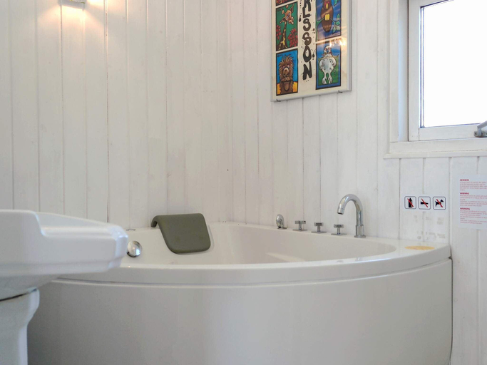 Bathroom 3, 8 person holiday home in Saltum, Jammerbugt