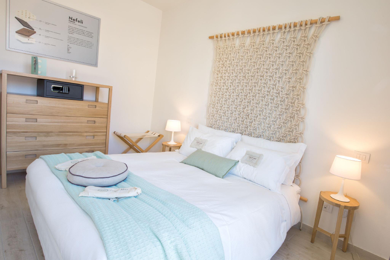 Bedroom 2, Cocoplaces Apartments, Florence