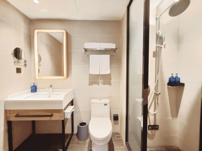 Bathroom, Hanting Premium Hotel Hefei Binhu Wanda City Metro Station, Hefei