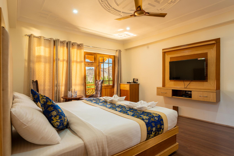 Bedroom 2, The Nangsay Hotel, Leh