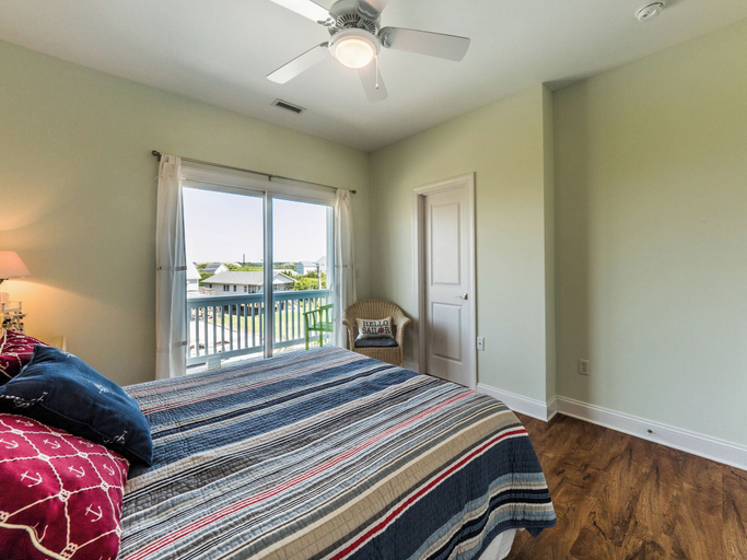 Property amenity 2, Sand By Me by Topsail Realty, Pender