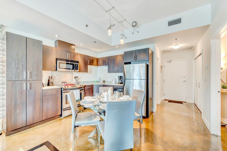 Interior 3, Calgary Tower & Stampede Park Urban Retreat, Division No. 6
