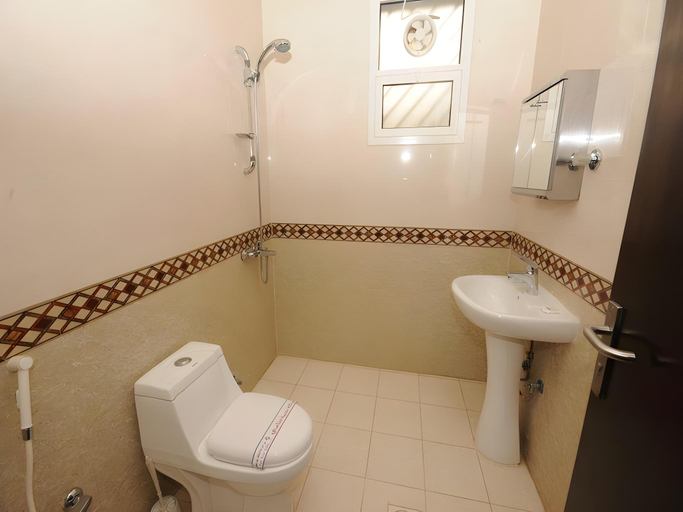 Bathroom 5, Najmat Manami Al Azizya, Riyadh