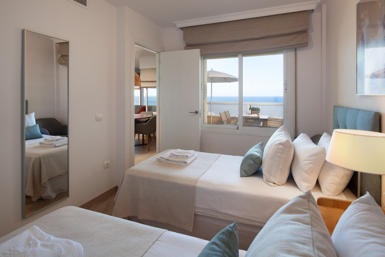 Room 3, AS PM 15B in Mijas Costa, Málaga