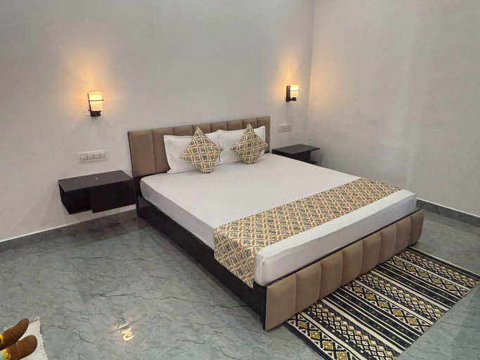 Bedroom 3, Saanjh Cottages - Hotel In Bir, Kangra