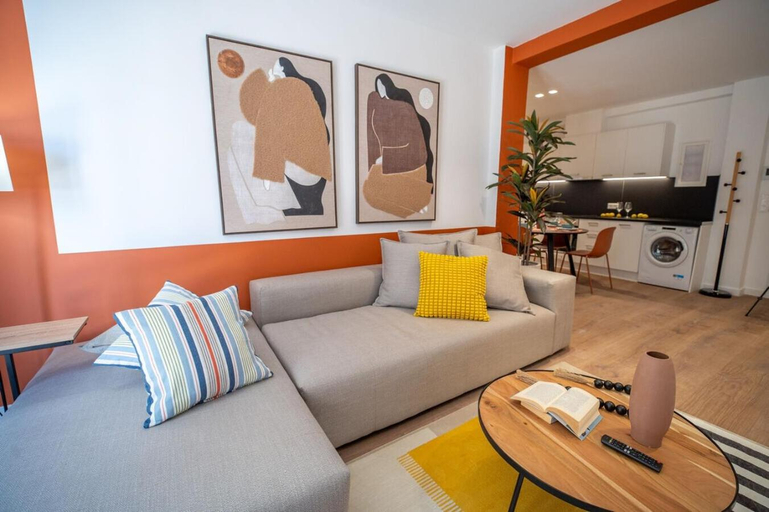 Facilities 5, LIV - Upscale Athenian Apartments, Attica