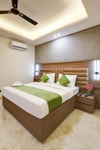 Room 3, Limewood Stay Premium Studios Sector 29, Gurgaon