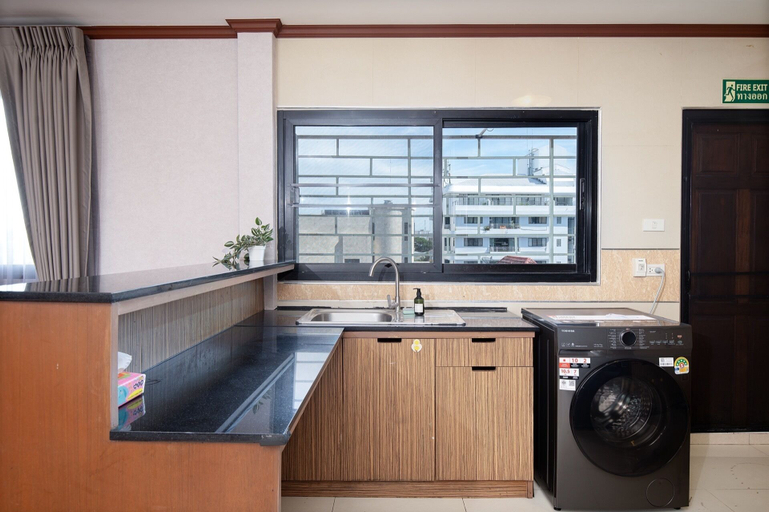 Private kitchen 2, Capitel Ekkamai Hotel, Wattana