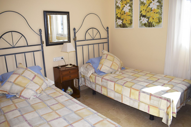 Room 3, Ap2215 in Denia With 2 Bedrooms and 2 Bathrooms, Alicante
